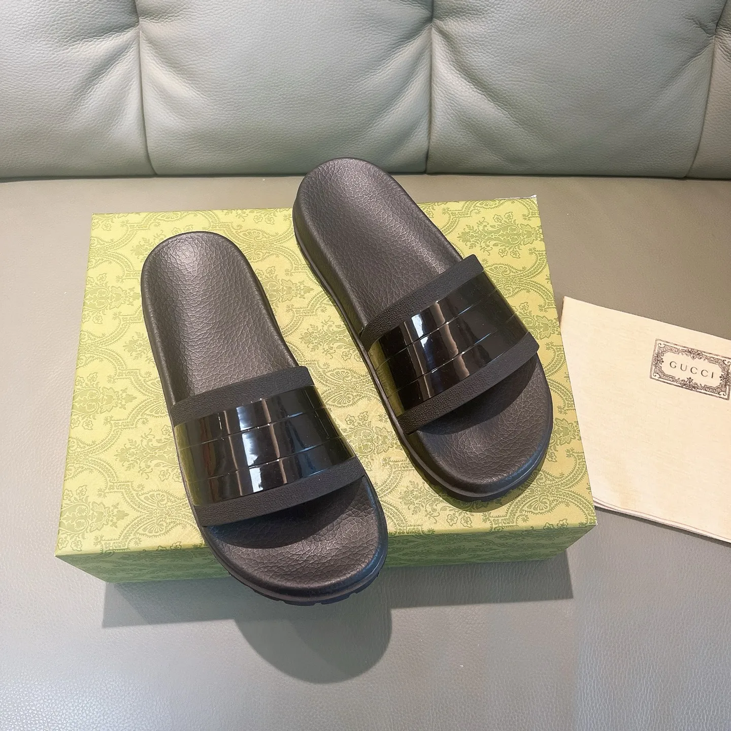 Men's Men's Shoes 130🐮🐮Gucci Gucci Slippers Gucci 2024 latest beach sandals slippers Original molding double G LOGO Original molding consistent Outsole: Men's Men's Shoes u double-layer outsole Size: 35-46